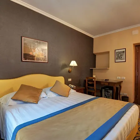 Hotel Piazza Di Spagna-2